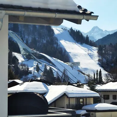 Gaestehaus Am Riedweg * Гармиш-Партенкирхен