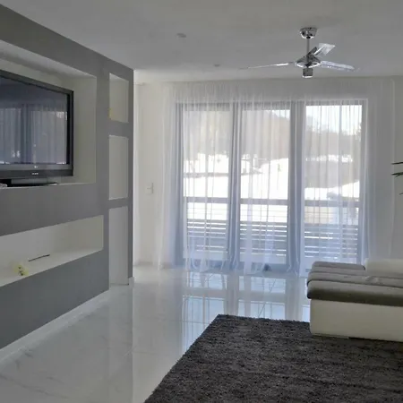 Gaestehaus Am Riedweg * Гармиш-Партенкирхен