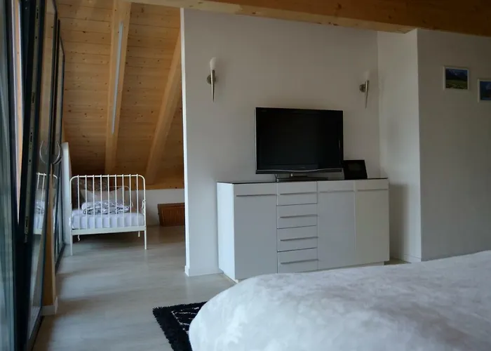 Gaestehaus Am Riedweg Apartment *