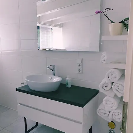Gaestehaus Am Riedweg * جارمش بارتنكيرشن